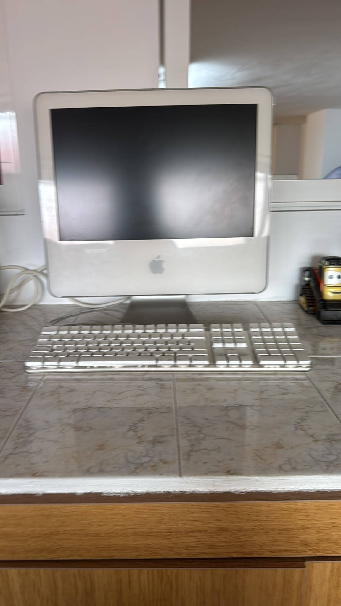 All-in-One-Computer mit Tastatur