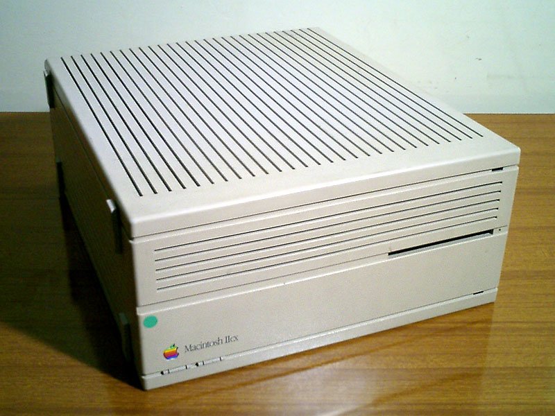 Macintosh IIcx (1989)