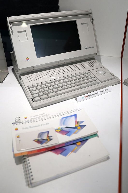 Macintosh Portable